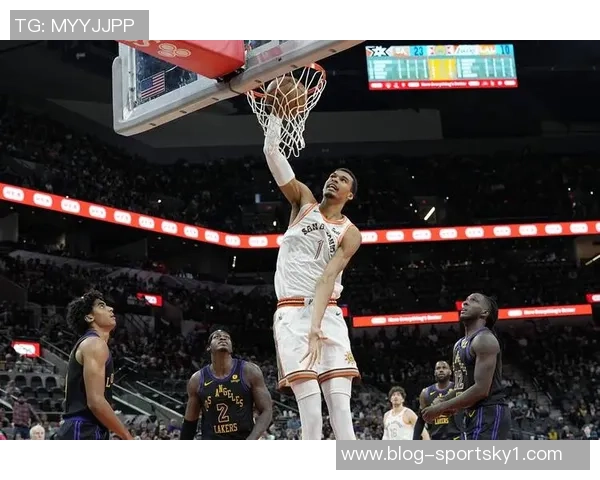 文班亚马表现平平17投7中仅得18分6篮板正负值惨淡18引发热议 文班亚马表现平平17投7中仅得18分6篮板正负值惨淡18引发热议