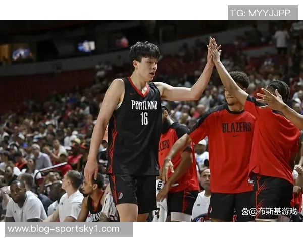 队记称赞杨瀚森实力超群小约基奇之名实至名归球队管理层眼光独到 队记称赞杨瀚森实力超群小约基奇之名实至名归球队管理层眼光独到